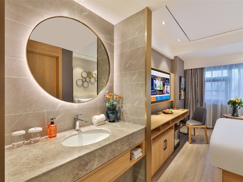 Orange Hotel (Kunming Hi-tech Zone) 5/7