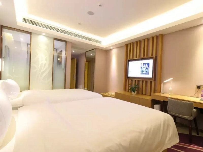 Lavande Hotel (Chifeng High Speed Railway Station) 18/35