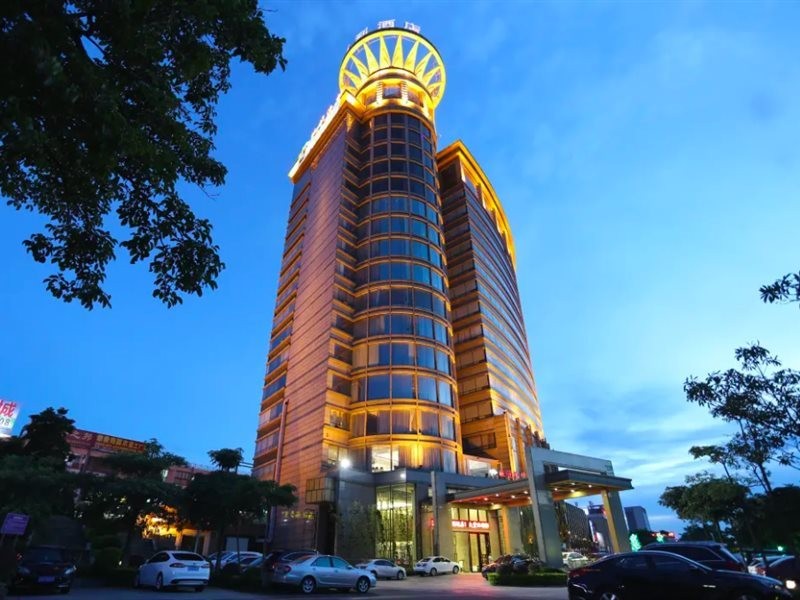 Sunbelieve International Hotel 1/3