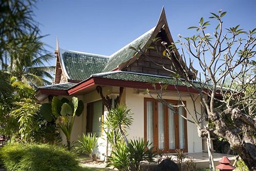 Miracle Island Resort 2/49