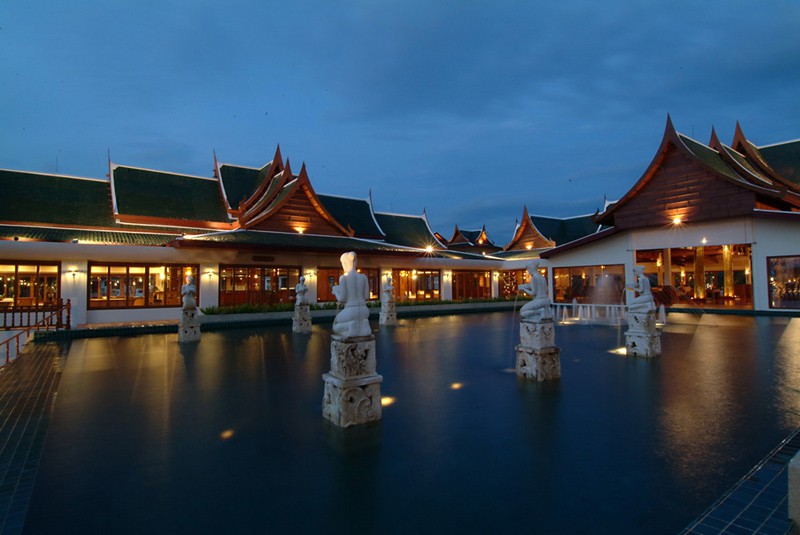 Miracle Island Resort 1/49