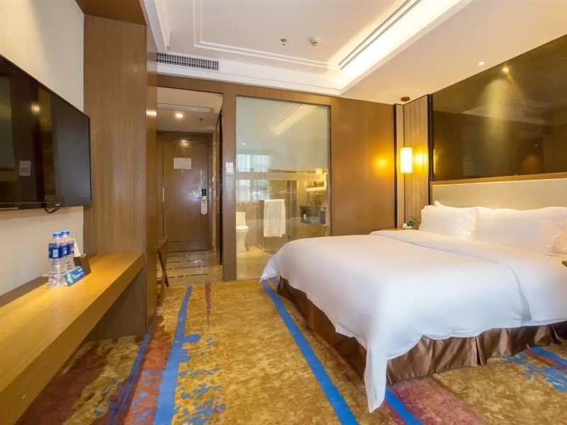 Guangchang Siji Hotel (Shenzhen Gongming Square Metro Station) 13/25