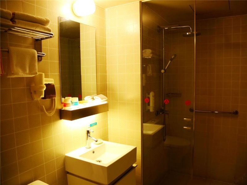 Jinjiang Inn Select (Xian Hongmiaopo East Daxing Road) 28/45