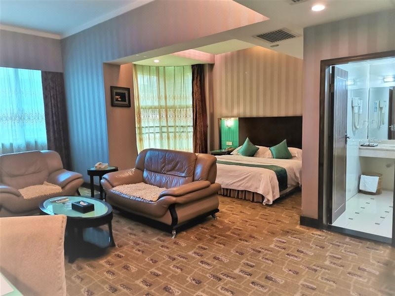 Nanxiang Hotel 12/16