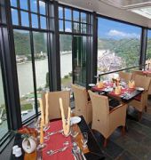 Hotel Schloss Rheinfels 12/22