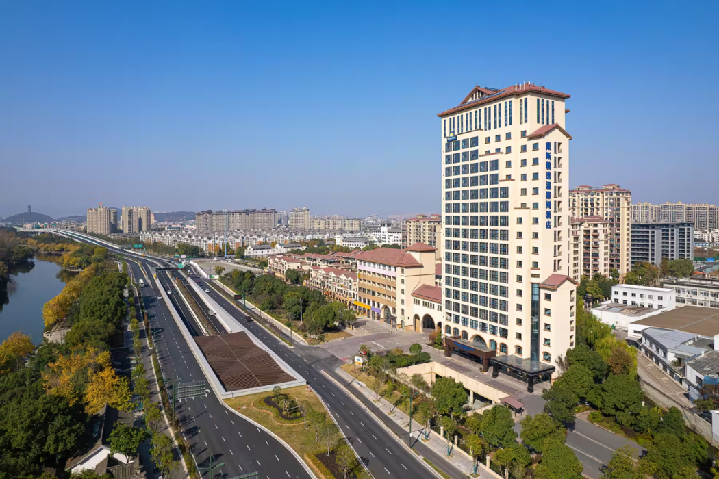 Days Inn by Wyndham Shaoxing Yuecheng 1/30