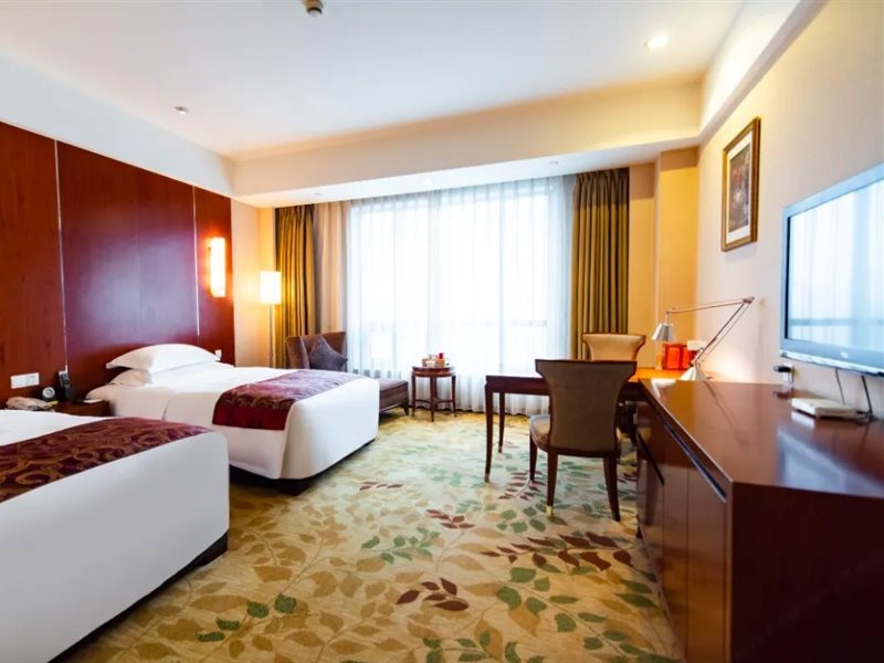 Phoenix International Hotel 21/27