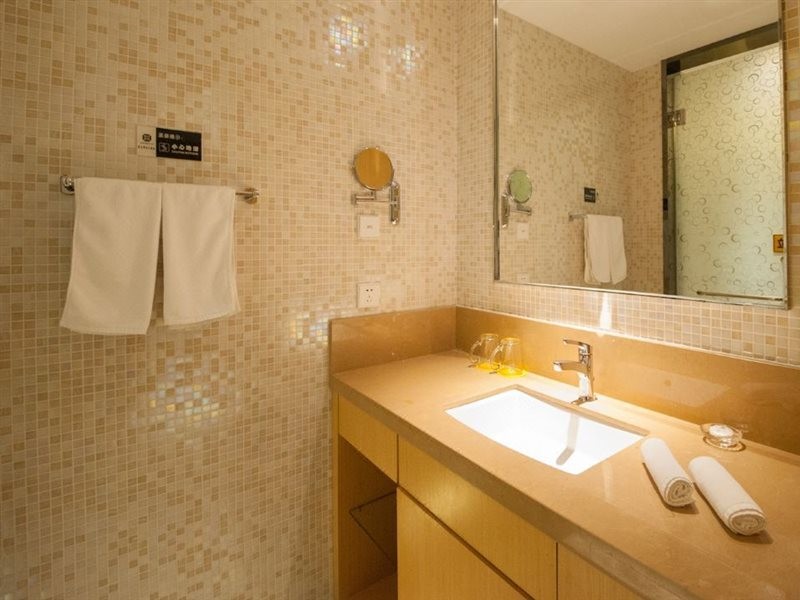Ganghui International Hotel Dongtai 5/5