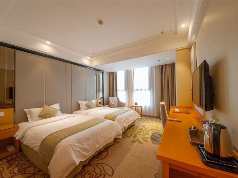Ganghui International Hotel Dongtai 2/5