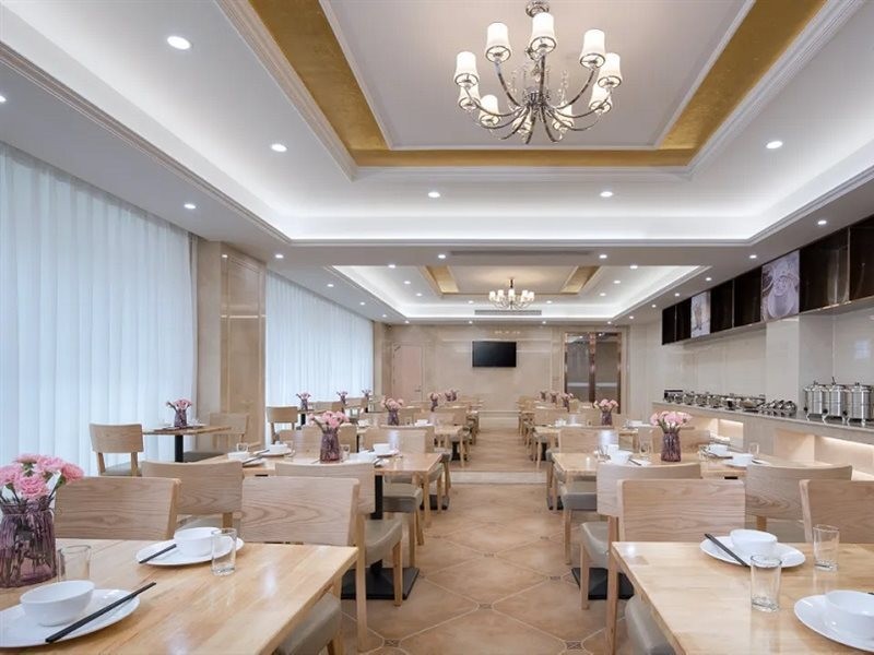 Vienna Hotel (Huaiyuan Xinhe) 14/33