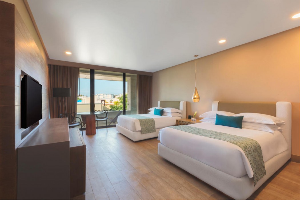 The Yucatan Playa del Carmen Tapestry by Hilton 10/36