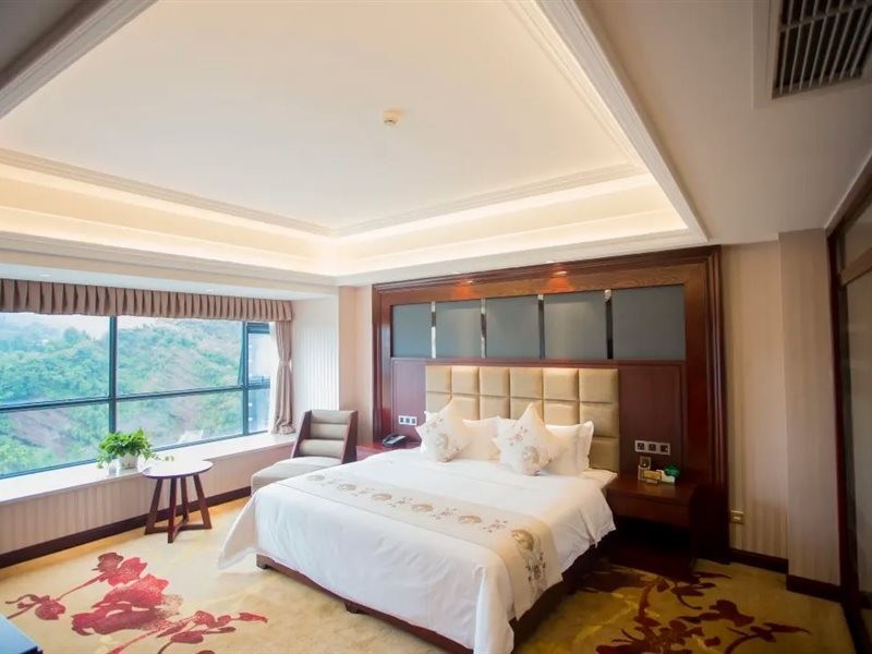 Yuhe Hotel 14/29