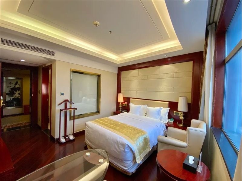 Ausotel Hotel 22/27