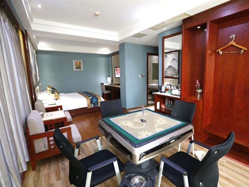 Huaqiao International Hotel 13/30