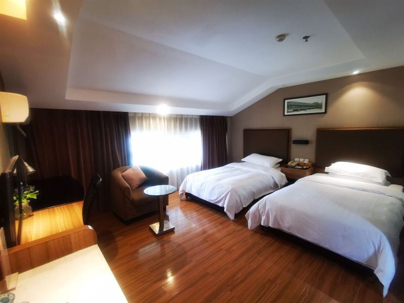 Minshan Anyi Hotel (Dujiangyan) 4/5