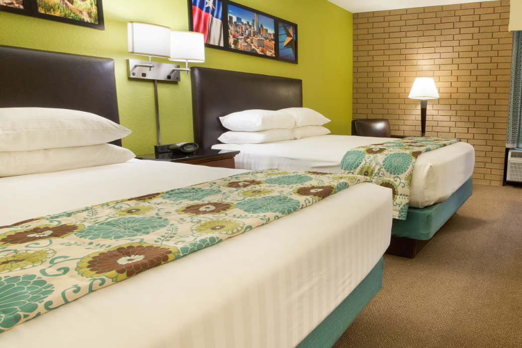 Heritage Inn Suites Houston/Sugar Land, Trademark by Wyndham 9/49