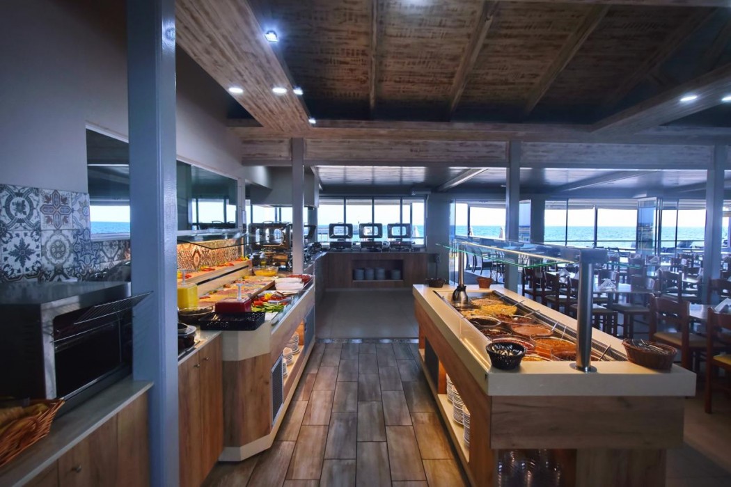 Kalia Beach Hotel 34/49