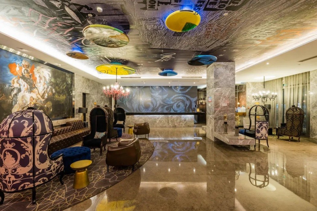 Crystal Orange Hotel 3/8