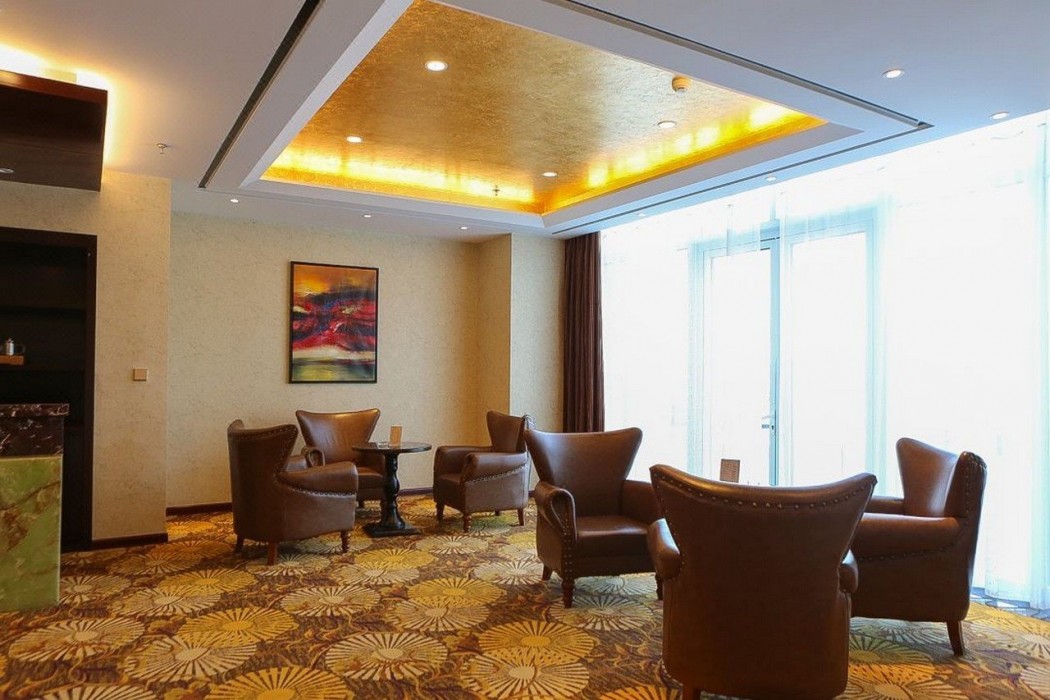 Zhongji Garland Hotel 5/8