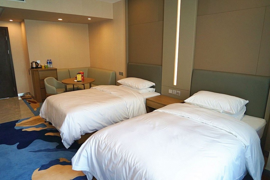 Zhongji Garland Hotel 6/8