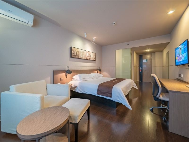 Jinjiang Inn Select (Xuzhou Suning Plaza Jianguo East Road) 34/55