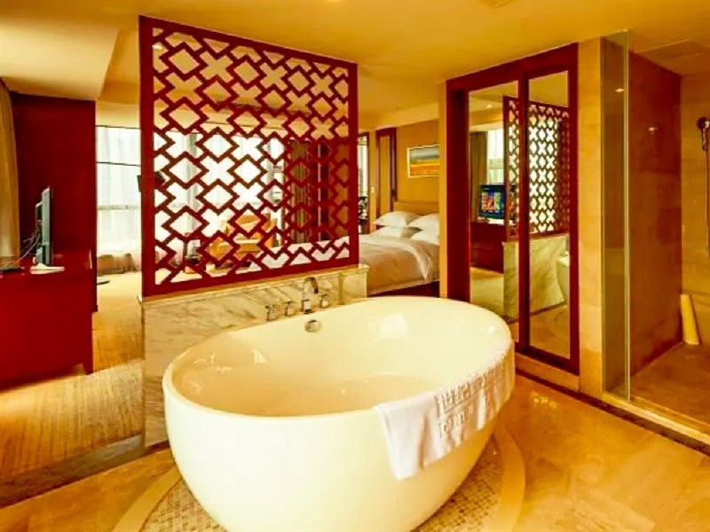 Century Chanson Hotel 15/23