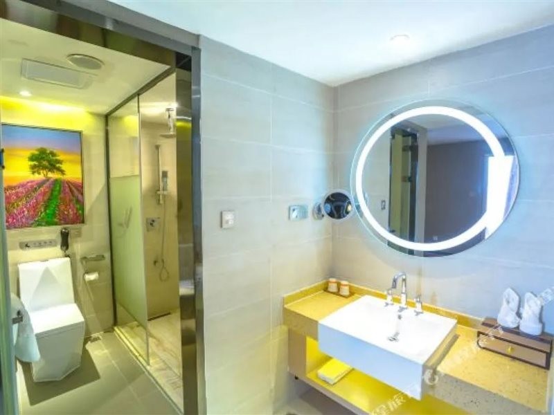 Lavande Hotels (Guiyang Huaguoyuan Shopping Center) 4/4