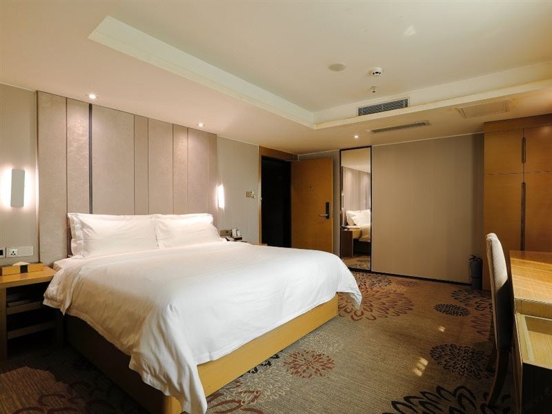 Lavande Hotel (Guangzhou Baogang Avenue Grandbuy Xinyicheng) 4/5