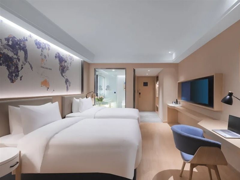 Kyriad Marvelous Hotel (Suzhou Wujiang People's Square) 17/29