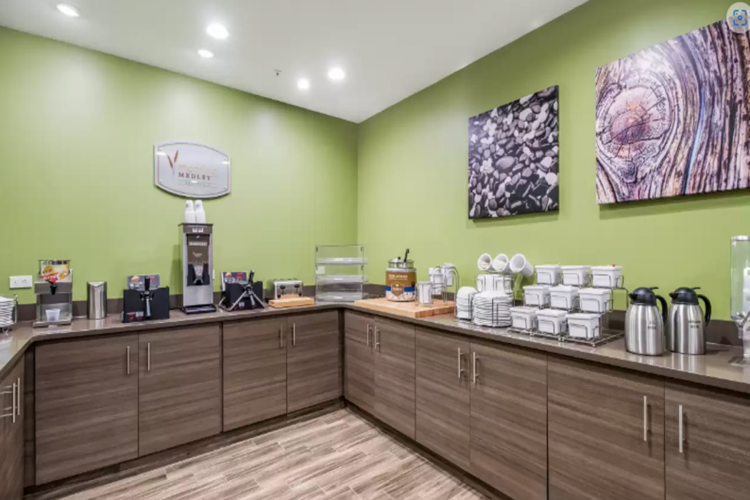 MainStay Suites at Discovery Park of America 17/38