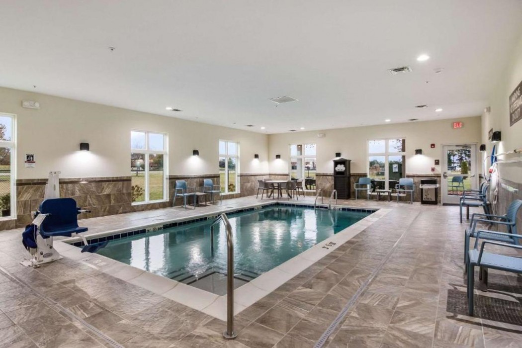 MainStay Suites at Discovery Park of America 25/38