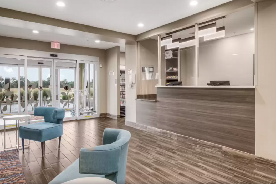 MainStay Suites at Discovery Park of America 4/38
