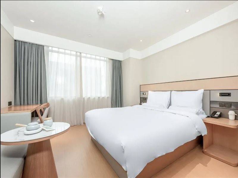 Ji Hotel (Kunming Cuihu Renmin Middle Road) 2/4