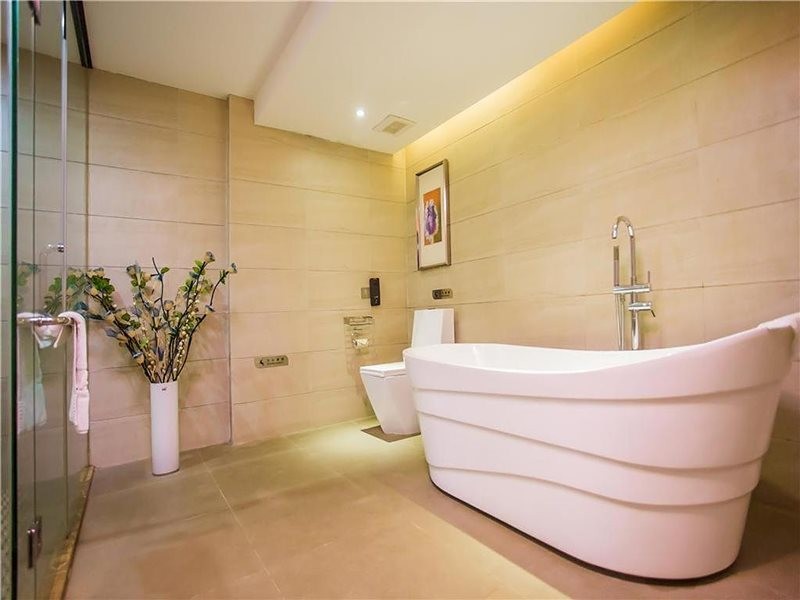 Lavande Hotel (Zhanjiang Guomao Guangbai) 38/60