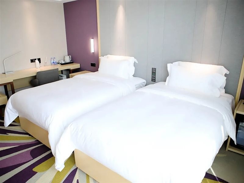 Lavande Hotel (Shenzhen North Railway Station, Gangtou Metro Station) 27/70
