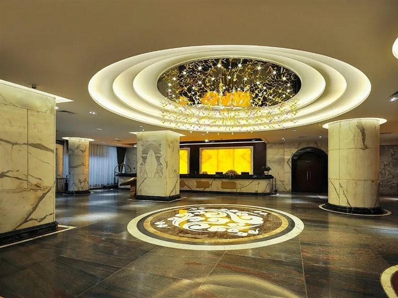 Yinhe Hotel 13/14