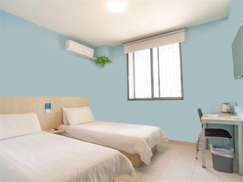 Bestay Hotel Express (Wuxi Liangqing Road Wanda Plaza) 11/20
