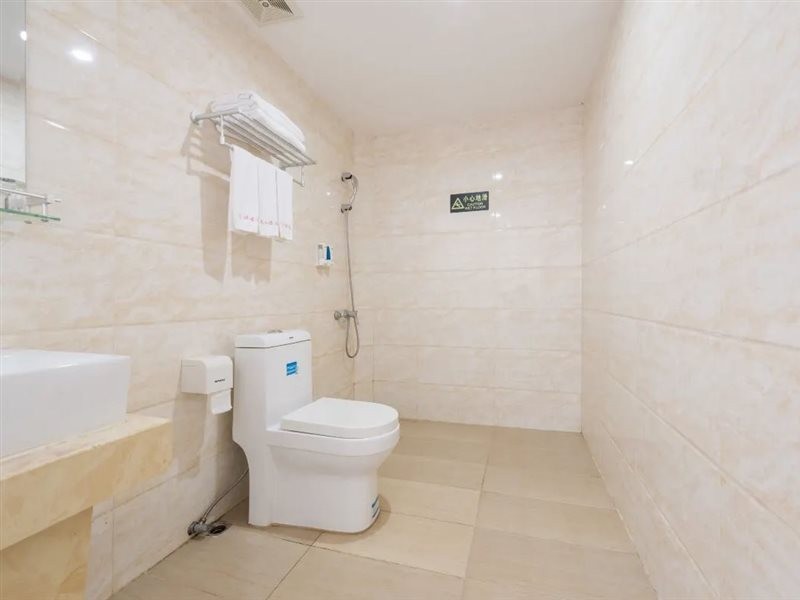 Longxiang Hotel 20/25