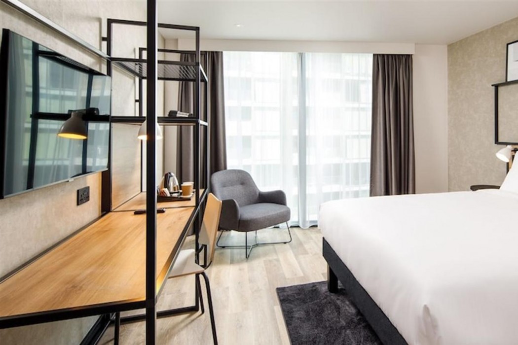 IBIS LONDON SUTTON POINT 24/71