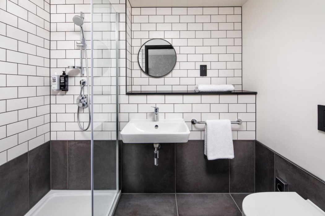 IBIS LONDON SUTTON POINT 26/71