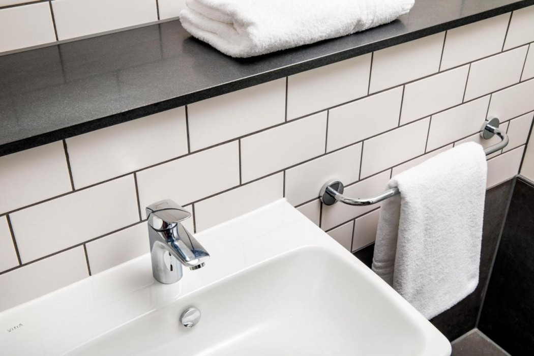 IBIS LONDON SUTTON POINT 25/71