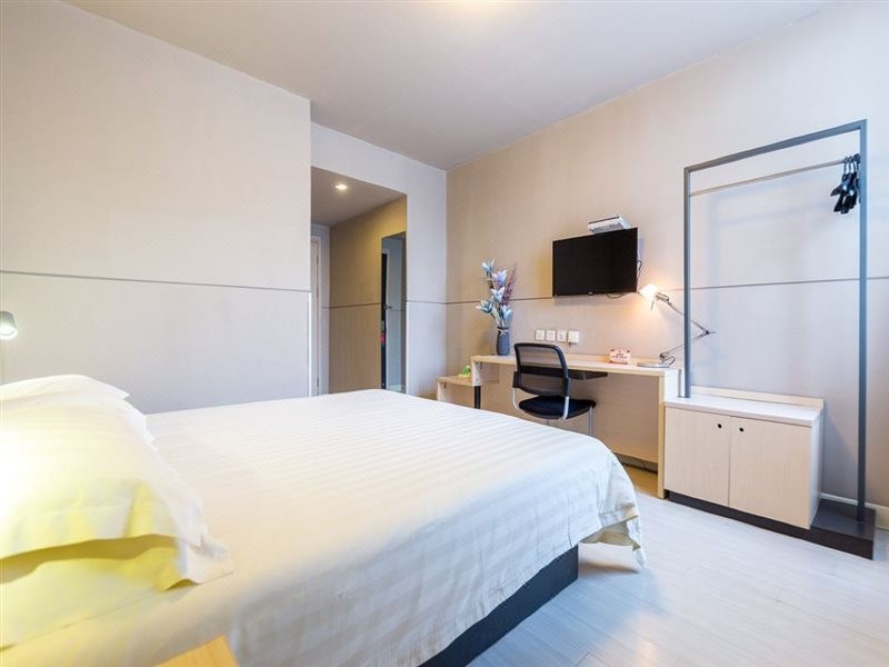 Jinjiang Inn (Xining Wanda Plaza) 26/49