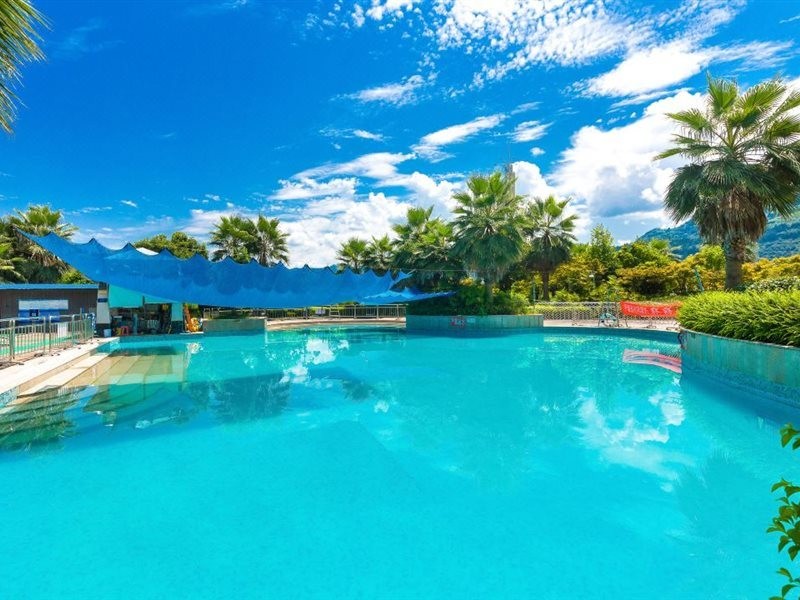 River & Holiday Grand Rezen Hotel YunYang 42/56