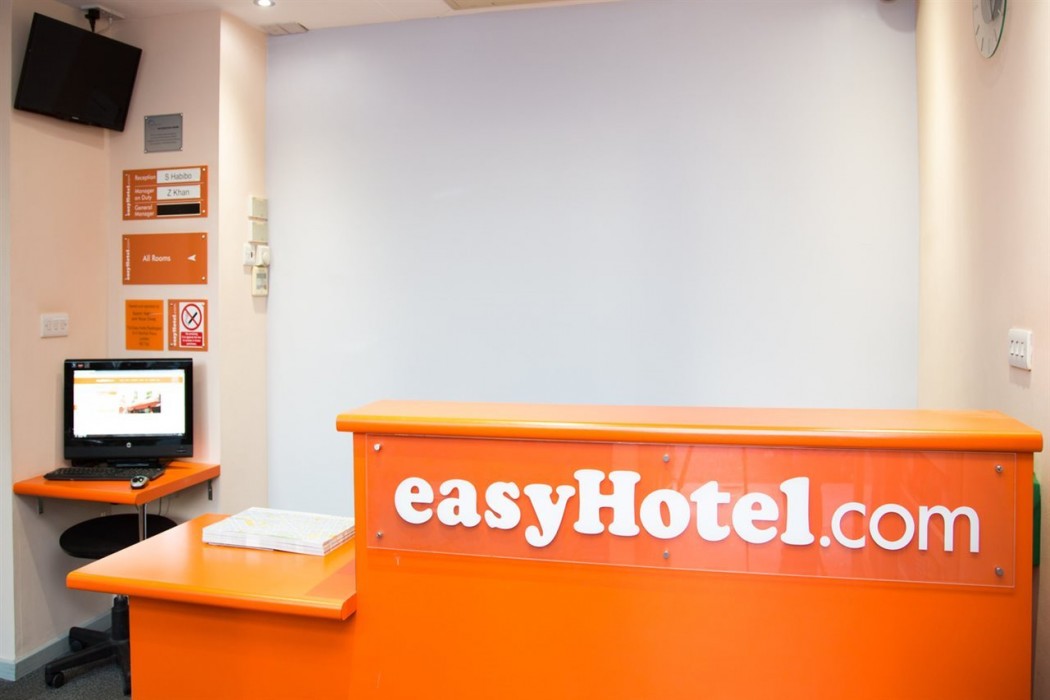 easyHotel London Victoria 6/17