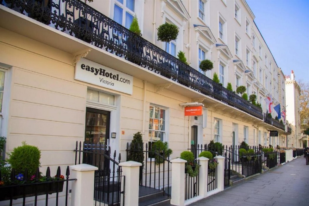easyHotel London Victoria 1/17