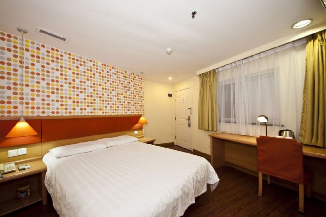 Home Inn (Fuzhou Financial Street Wanda Plaza) 20/33