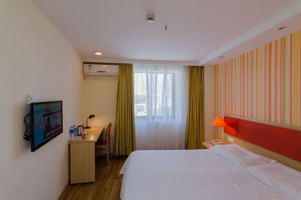 Home Inn (Fuzhou Financial Street Wanda Plaza) 22/33