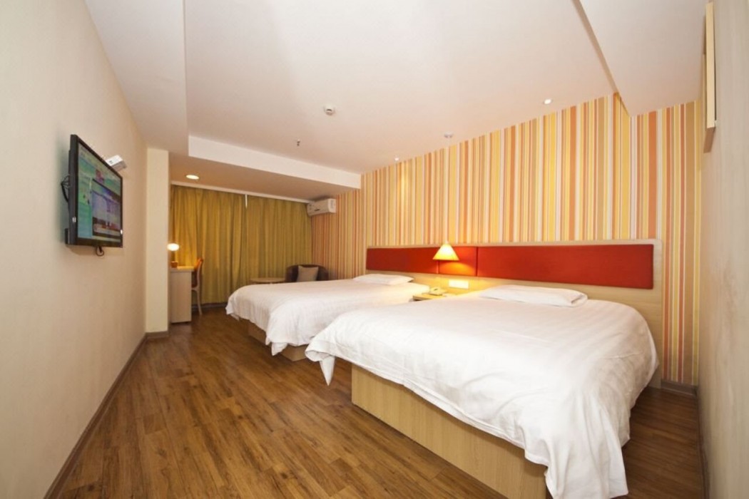 Home Inn (Fuzhou Financial Street Wanda Plaza) 23/33