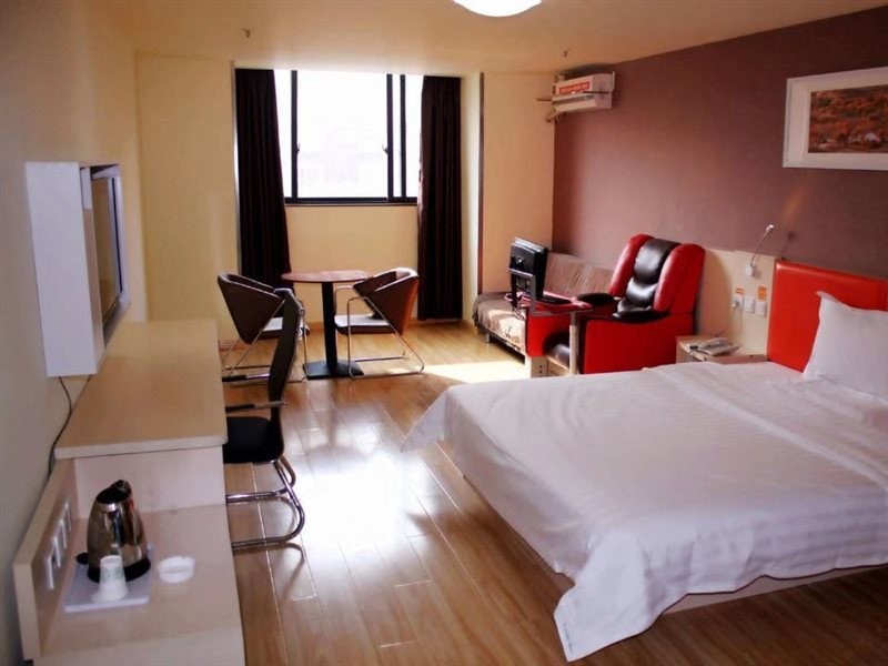 7 Days Inn Suqian Wanda Plaza Thousand Birds Garden Hotel 15/25