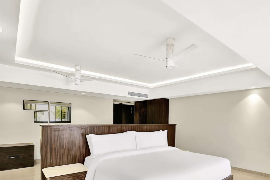 Radisson Resort Goa Baga 12/54